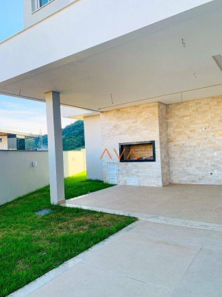 Imagem Casa com 4 Quartos à Venda, 400 m² em Ingleses Norte - Florianópolis Imagem Casa com 4 Quartos à Venda, 400 m² em Ingleses Norte - Florianópolis