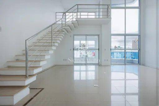 Apartamento com 2 Quartos à Venda, 252 m² em 2 Quadra Centro - Balneário Camboriú
