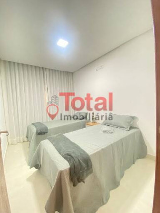 Casa com 3 Quartos à Venda, 133 m² em Porto Seguro - Caratinga