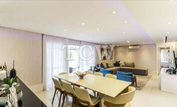Imagem Apartamento com 4 Quartos à Venda, 192 m² em Aclimação - São Paulo Imagem Apartamento com 4 Quartos à Venda, 192 m² em Aclimação - São Paulo
