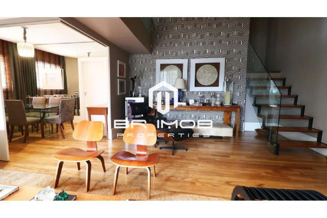Imagem Imóvel com 4 Quartos à Venda, 271 m² em Vila Suzana - São Paulo Imagem Imóvel com 4 Quartos à Venda, 271 m² em Vila Suzana - São Paulo