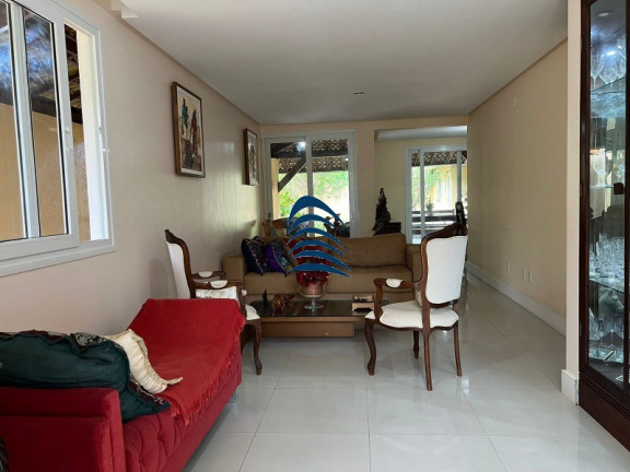 Imagem Casa com 4 Quartos à Venda, 237 m² em Jaguaribe - Salvador Imagem Casa com 4 Quartos à Venda, 237 m² em Jaguaribe - Salvador