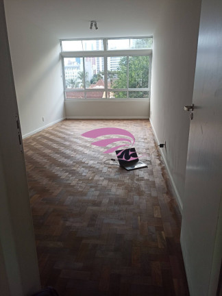 Imagem Imóvel com 3 Quartos à Venda, 144 m² em Centro - Curitiba Imagem Imóvel com 3 Quartos à Venda, 144 m² em Centro - Curitiba