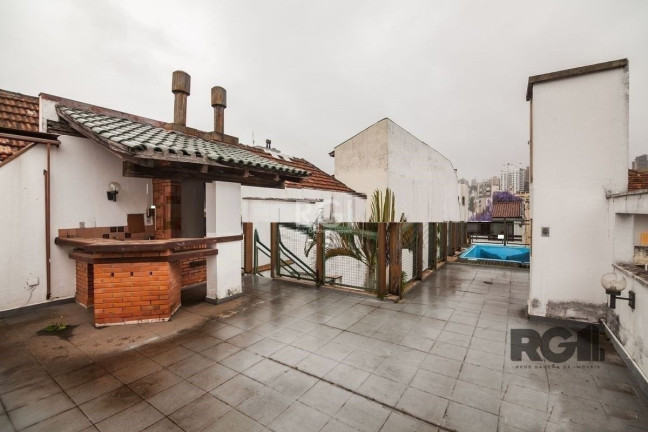Imagem Casa com 3 Quartos para Alugar, 253 m² em Rio Branco - Porto Alegre Imagem Casa com 3 Quartos para Alugar, 253 m² em Rio Branco - Porto Alegre