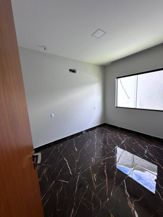 Imagem Casa com 3 Quartos à Venda, 240 m² em Maricá