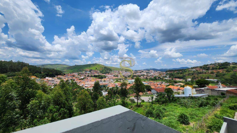 Imagem Casa com 3 Quartos à Venda, 237 m² em Centro - Piracaia Imagem Casa com 3 Quartos à Venda, 237 m² em Centro - Piracaia
