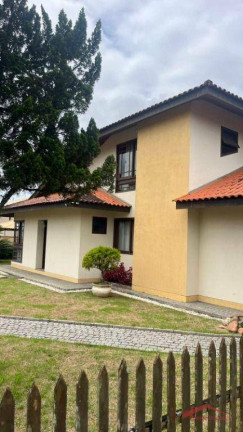 Imagem Casa com 4 Quartos à Venda ou Locação, 288 m² em Glória - Joinville Imagem Casa com 4 Quartos à Venda ou Locação, 288 m² em Glória - Joinville