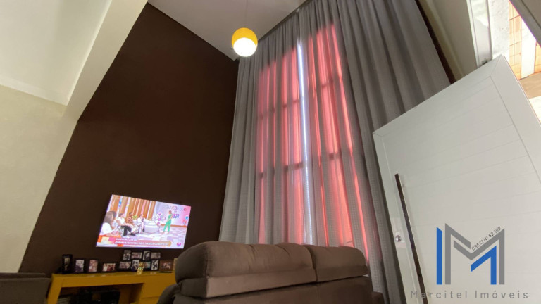 Imagem Casa com 3 Quartos à Venda, 125 m² em Vila Martins - Carapicuíba