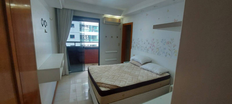 Imagem Apartamento com 3 Quartos à Venda, 216 m² em Umarizal - Belém