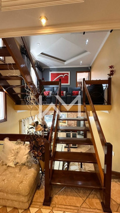 Imagem Sobrado com 4 Quartos à Venda, 220 m² em Jardim Santa Clara - Guarulhos Imagem Sobrado com 4 Quartos à Venda, 220 m² em Jardim Santa Clara - Guarulhos