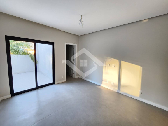 Imagem Casa com 5 Quartos à Venda, 380 m² em Barra Da Tijuca - Rio De Janeiro Imagem Casa com 5 Quartos à Venda, 380 m² em Barra Da Tijuca - Rio De Janeiro
