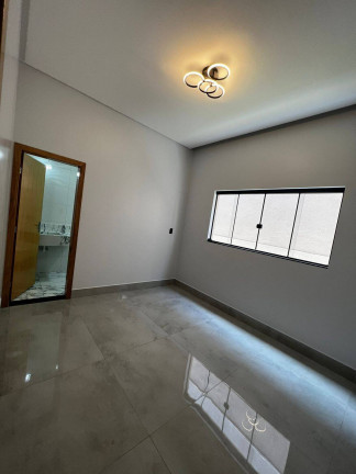 Imagem Casa com 3 Quartos à Venda, 360 m² em Vila Bela - Anápolis Imagem Casa com 3 Quartos à Venda, 360 m² em Vila Bela - Anápolis