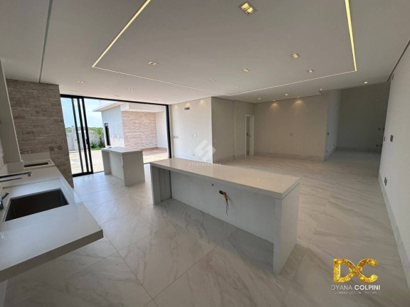 Imagem Casa de Condomínio com 4 Quartos à Venda, 425 m² em Petrópolis - Várzea Grande Imagem Casa de Condomínio com 4 Quartos à Venda, 425 m² em Petrópolis - Várzea Grande