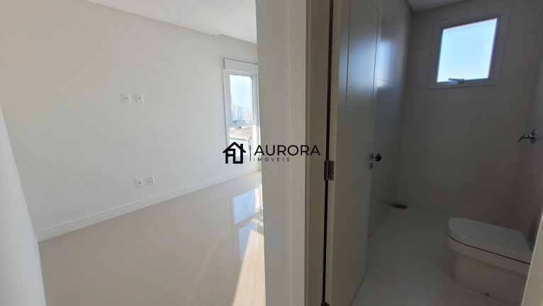 Imagem Apartamento com 4 Quartos à Venda, 144 m² em Centro - Balneário Camboriú