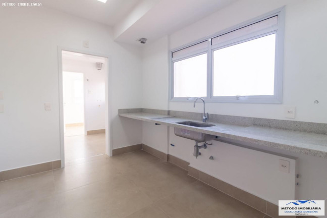 Imagem Apartamento com 3 Quartos à Venda, 161 m² em Vila Olimpia - São Paulo Imagem Apartamento com 3 Quartos à Venda, 161 m² em Vila Olimpia - São Paulo