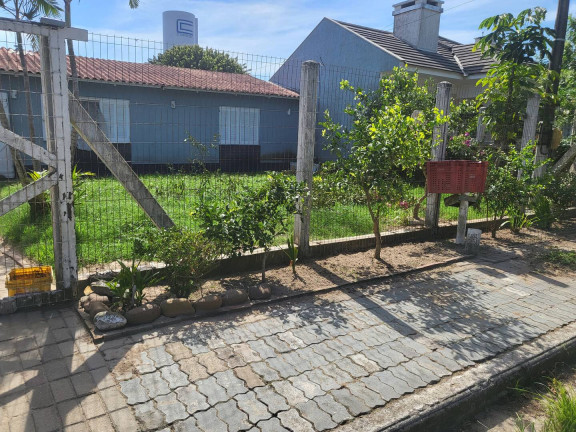 Imagem Casa com 2 Quartos à Venda, em Atlântida Sul - Osório Imagem Casa com 2 Quartos à Venda, em Atlântida Sul - Osório