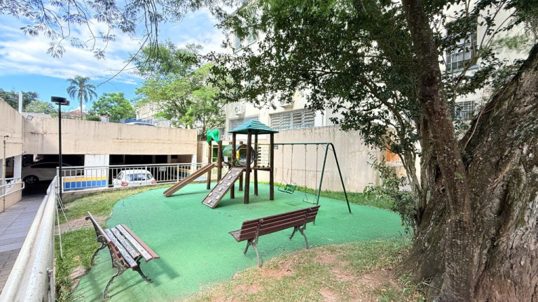 Imagem Imóvel com 3 Quartos à Venda, 72 m² em Teresópolis - Porto Alegre Imagem Imóvel com 3 Quartos à Venda, 72 m² em Teresópolis - Porto Alegre
