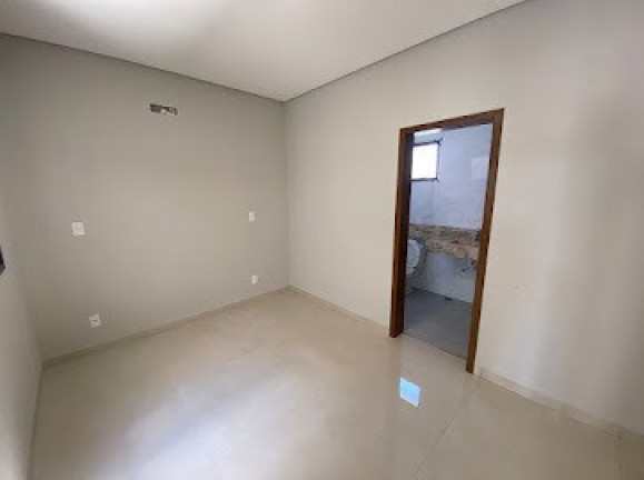 Imagem Casa com 3 Quartos à Venda, 110 m² em Horto Florestal - Sorocaba Imagem Casa com 3 Quartos à Venda, 110 m² em Horto Florestal - Sorocaba