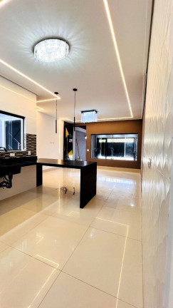 Imagem Casa com 3 Quartos à Venda, 115 m² em Caiçara - Praia Grande Imagem Casa com 3 Quartos à Venda, 115 m² em Caiçara - Praia Grande