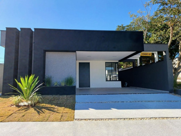 Casa com 3 Quartos à Venda, 170 m² em Santa Monica - Caçapava