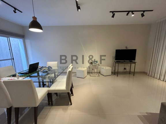 Imagem Casa com 3 Quartos à Venda, 190 m² em Brooklin - São Paulo Imagem Casa com 3 Quartos à Venda, 190 m² em Brooklin - São Paulo