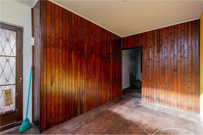 Imagem Casa com 3 Quartos à Venda, em Partenon - Porto Alegre Imagem Casa com 3 Quartos à Venda, em Partenon - Porto Alegre