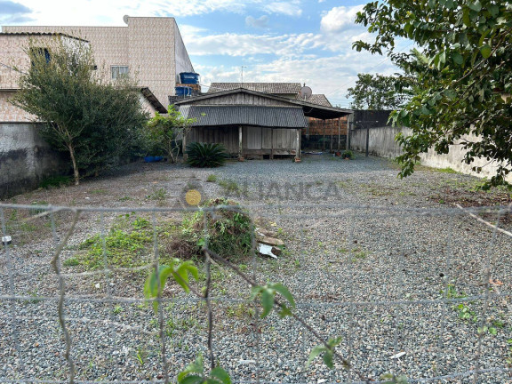 Imagem Terreno à Venda, 370 m² em Centro - Penha Imagem Terreno à Venda, 370 m² em Centro - Penha