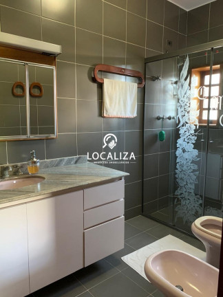 Imagem Casa com 3 Quartos à Venda, 235 m² em Vila Inglesa - Campos Do Jordão Imagem Casa com 3 Quartos à Venda, 235 m² em Vila Inglesa - Campos Do Jordão