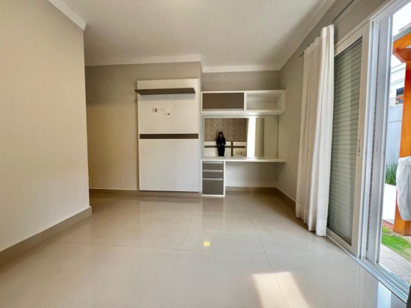 Imagem Casa com 3 Quartos à Venda, 280 m² em Jardim Do Golfe - São José Dos Campos Imagem Casa com 3 Quartos à Venda, 280 m² em Jardim Do Golfe - São José Dos Campos