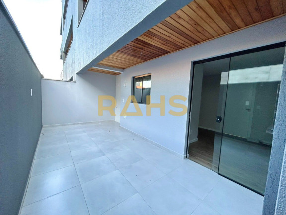 Imagem Apartamento com 2 Quartos à Venda, 62 m² em Costa E Silva - Joinville