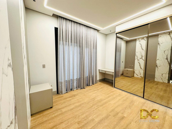 Imagem Casa de Condomínio com 4 Quartos à Venda, 390 m² em Condomínio Florais Itália - Cuiabá Imagem Casa de Condomínio com 4 Quartos à Venda, 390 m² em Condomínio Florais Itália - Cuiabá