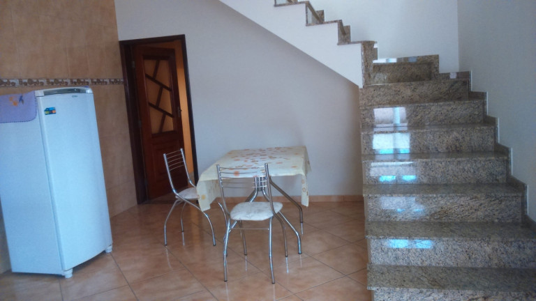 Imagem Casa com 2 Quartos à Venda, 200 m² em Mombaça - Pindamonhangaba Imagem Casa com 2 Quartos à Venda, 200 m² em Mombaça - Pindamonhangaba