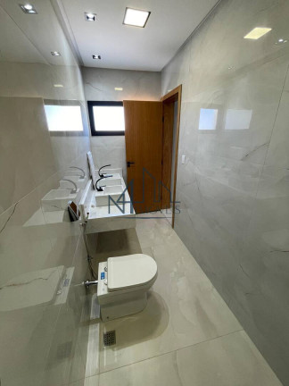 Imagem Sobrado com 3 Quartos à Venda, 322 m² em Residencial Parqville Jacarandá - Aparecida De Goiânia Imagem Sobrado com 3 Quartos à Venda, 322 m² em Residencial Parqville Jacarandá - Aparecida De Goiânia