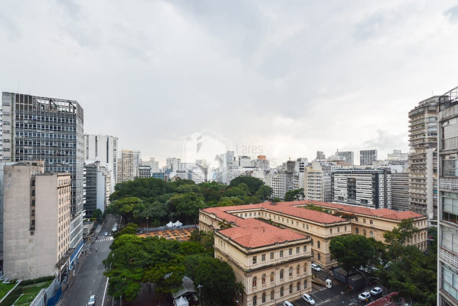 Imagem Imóvel com 2 Quartos à Venda, 115 m² em República - São Paulo Imagem Imóvel com 2 Quartos à Venda, 115 m² em República - São Paulo