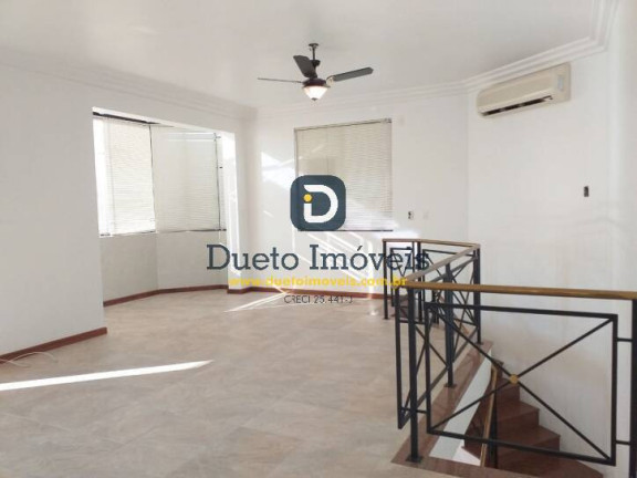 Imagem Cobertura com 4 Quartos à Venda,  em Menino Jesus - Santa Maria