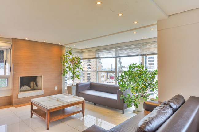 Imagem Imóvel com 1 Quarto à Venda, 51 m² em Petrópolis - Porto Alegre Imagem Imóvel com 1 Quarto à Venda, 51 m² em Petrópolis - Porto Alegre