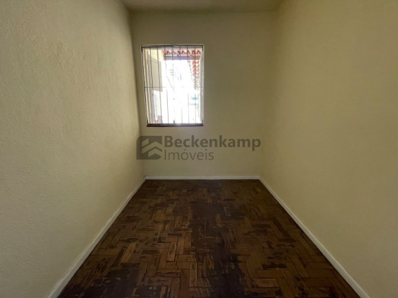 Imagem Sobrado com 3 Quartos à Venda, em Aterrado - Volta Redonda Imagem Sobrado com 3 Quartos à Venda, em Aterrado - Volta Redonda