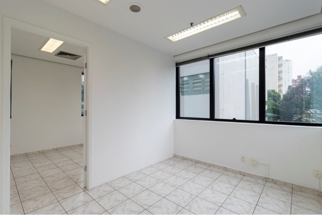 Sala Comercial à Venda, 37 m² em Vila Clementino - São Paulo