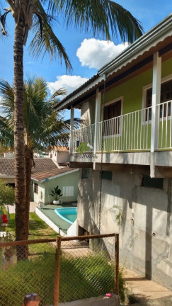 Casa com 3 Quartos à Venda, 360 m²