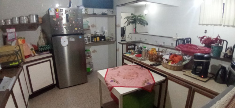 Imagem Casa com 3 Quartos à Venda, 185 m² em Embaré - Santos Imagem Casa com 3 Quartos à Venda, 185 m² em Embaré - Santos