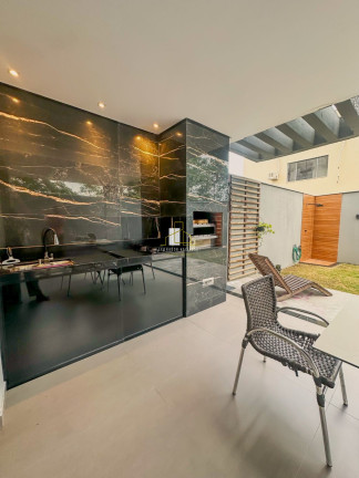Imagem Casa com 3 Quartos à Venda, 300 m² em Manguinhos - Serra Imagem Casa com 3 Quartos à Venda, 300 m² em Manguinhos - Serra
