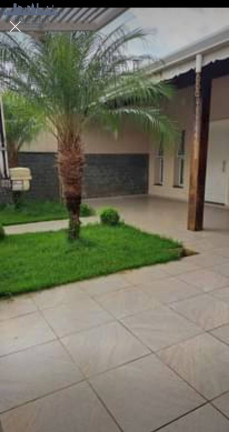 Casa com 4 Quartos para Alugar,  em Bragança Paulista
