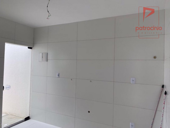 Imagem Casa com 3 Quartos à Venda, 94 m² em Nova Esperança - Feira De Santana Imagem Casa com 3 Quartos à Venda, 94 m² em Nova Esperança - Feira De Santana