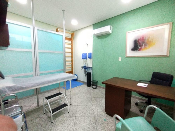 Imagem Casa com 10 Quartos para Alugar, 347 m² em Tatuapé - São Paulo