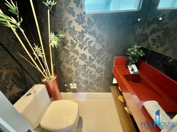 Imagem Apartamento com 4 Quartos à Venda, 161 m² em Centro - Balneário Camboriú Imagem Apartamento com 4 Quartos à Venda, 161 m² em Centro - Balneário Camboriú