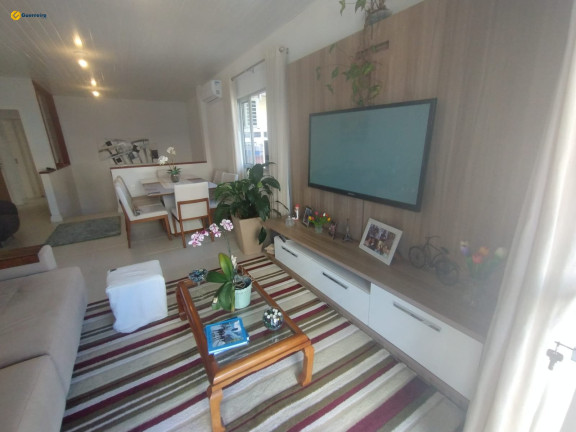 Imagem Casa com 3 Quartos à Venda, 294 m² em Trindade - Florianópolis Imagem Casa com 3 Quartos à Venda, 294 m² em Trindade - Florianópolis