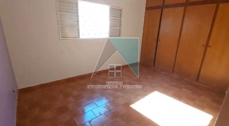 Imagem Casa com 3 Quartos à Venda, em Monte Alegre - Ribeirão Preto Imagem Casa com 3 Quartos à Venda, em Monte Alegre - Ribeirão Preto