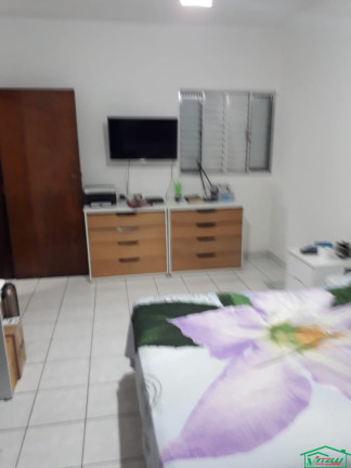 Imagem Sobrado com 4 Quartos à Venda, em Parque Sevilha - São Paulo Imagem Sobrado com 4 Quartos à Venda, em Parque Sevilha - São Paulo