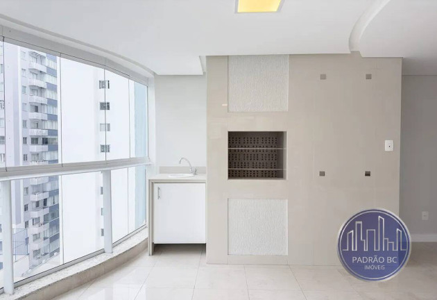 Imagem Apartamento com 3 Quartos à Venda, 138 m² em Centro - Balneário Camboriú Imagem Apartamento com 3 Quartos à Venda, 138 m² em Centro - Balneário Camboriú
