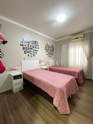 Imagem Casa com 3 Quartos à Venda, 176 m² em Czerniewicz - Jaraguá Do Sul Imagem Casa com 3 Quartos à Venda, 176 m² em Czerniewicz - Jaraguá Do Sul